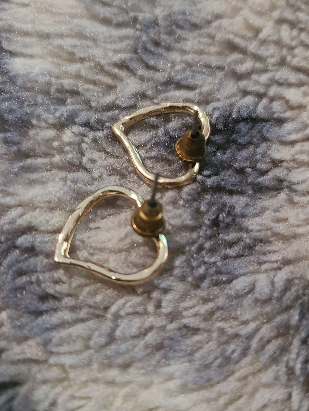 Gold Heart Shaped Earrings Textured Outline - Picture 3 of 6